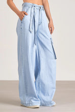 Load image into Gallery viewer, Elan Lila Cargo Pants