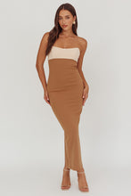 Load image into Gallery viewer, Two Tone Knit Maxi Dress
