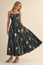 Load image into Gallery viewer, Black Floral Maxi Dress

