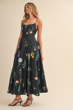 Load image into Gallery viewer, Black Floral Maxi Dress
