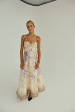 Load image into Gallery viewer, Fairy maxi dress
