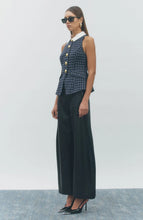 Load image into Gallery viewer, CHARLIE VEST GINGHAM
