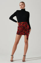 Load image into Gallery viewer, ASTR Waverly Skirt
