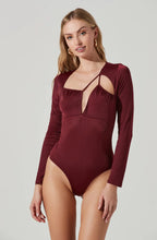 Load image into Gallery viewer, ASTR Lauren Bodysuit
